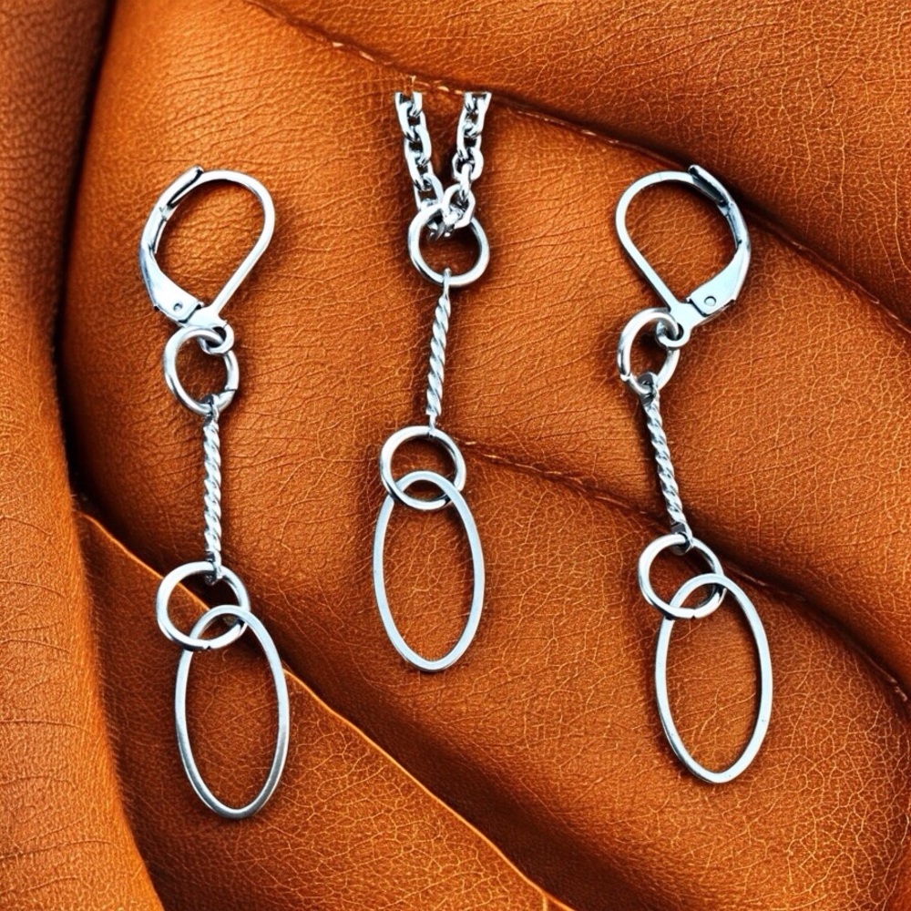 🆕 Oval Shaped Necklace and Earrings Set Stainless Steel